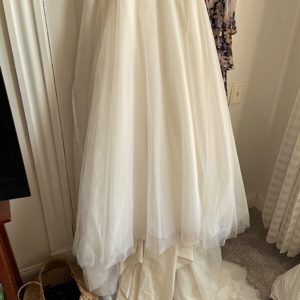 Hayley Paige Dakota Dress - Picture 4 of 5